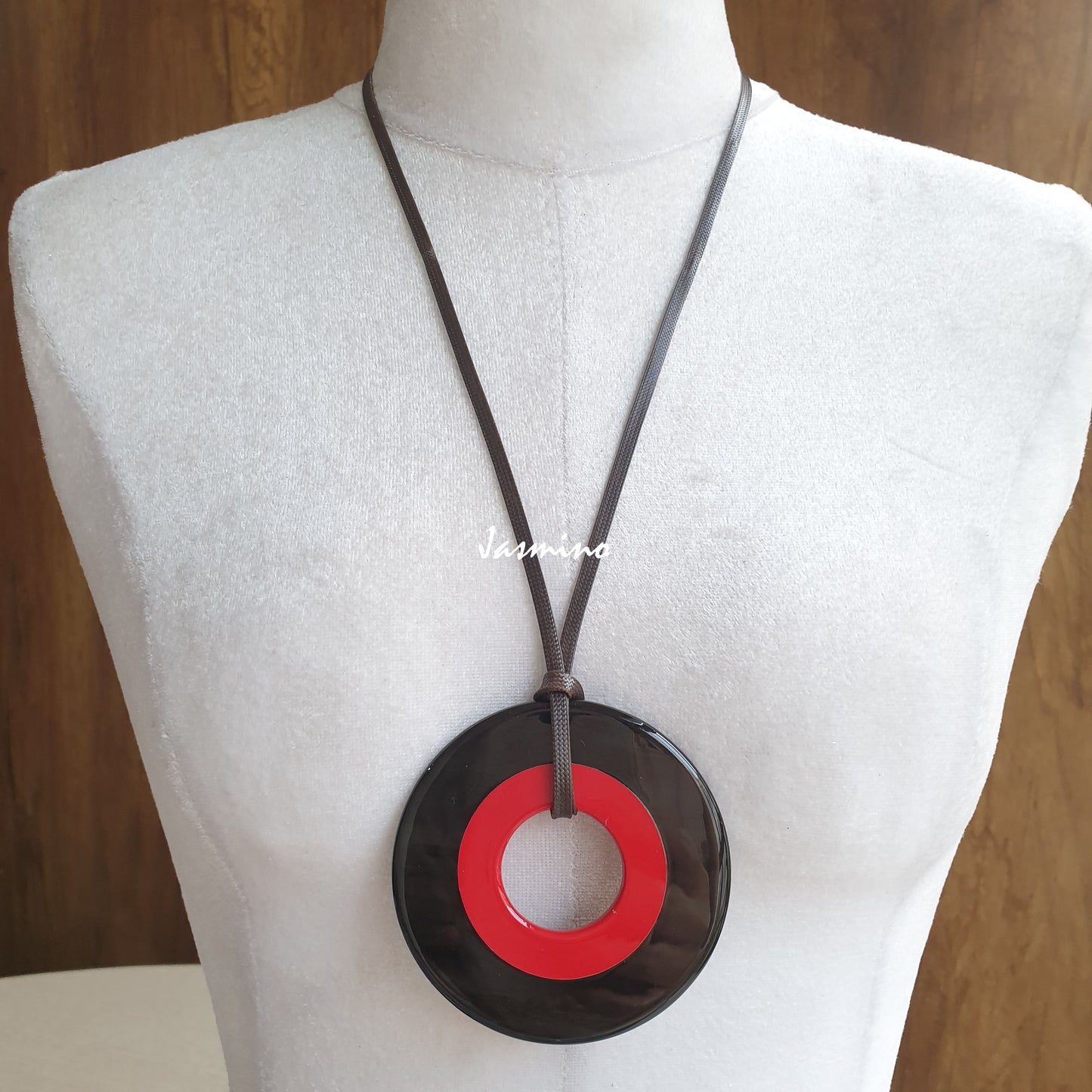 Jasmino unique handmade Vintage circle pendant in black and red and natural buffalo horn for women's gifts