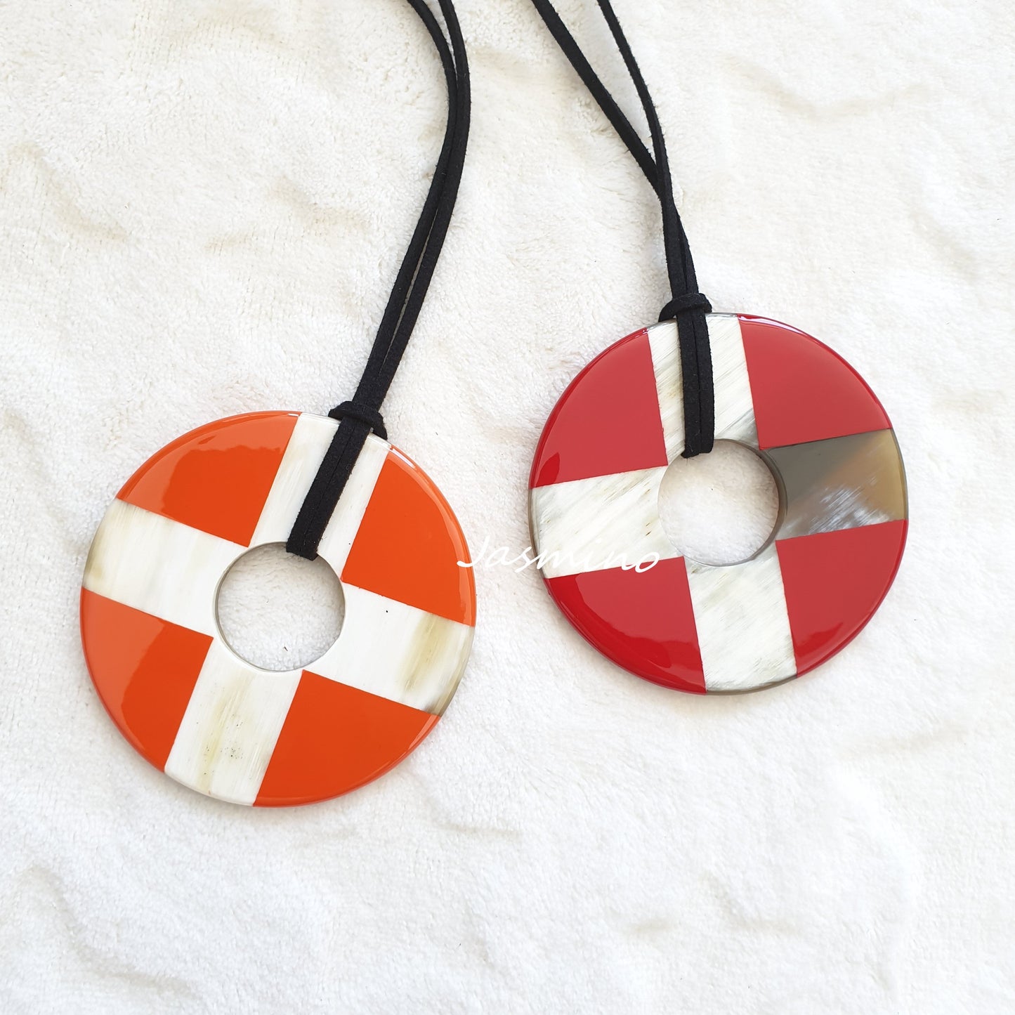 Jasmino Trendy Unique Round Cross Christmas Pendants. Made By Natural Buffalo Horn