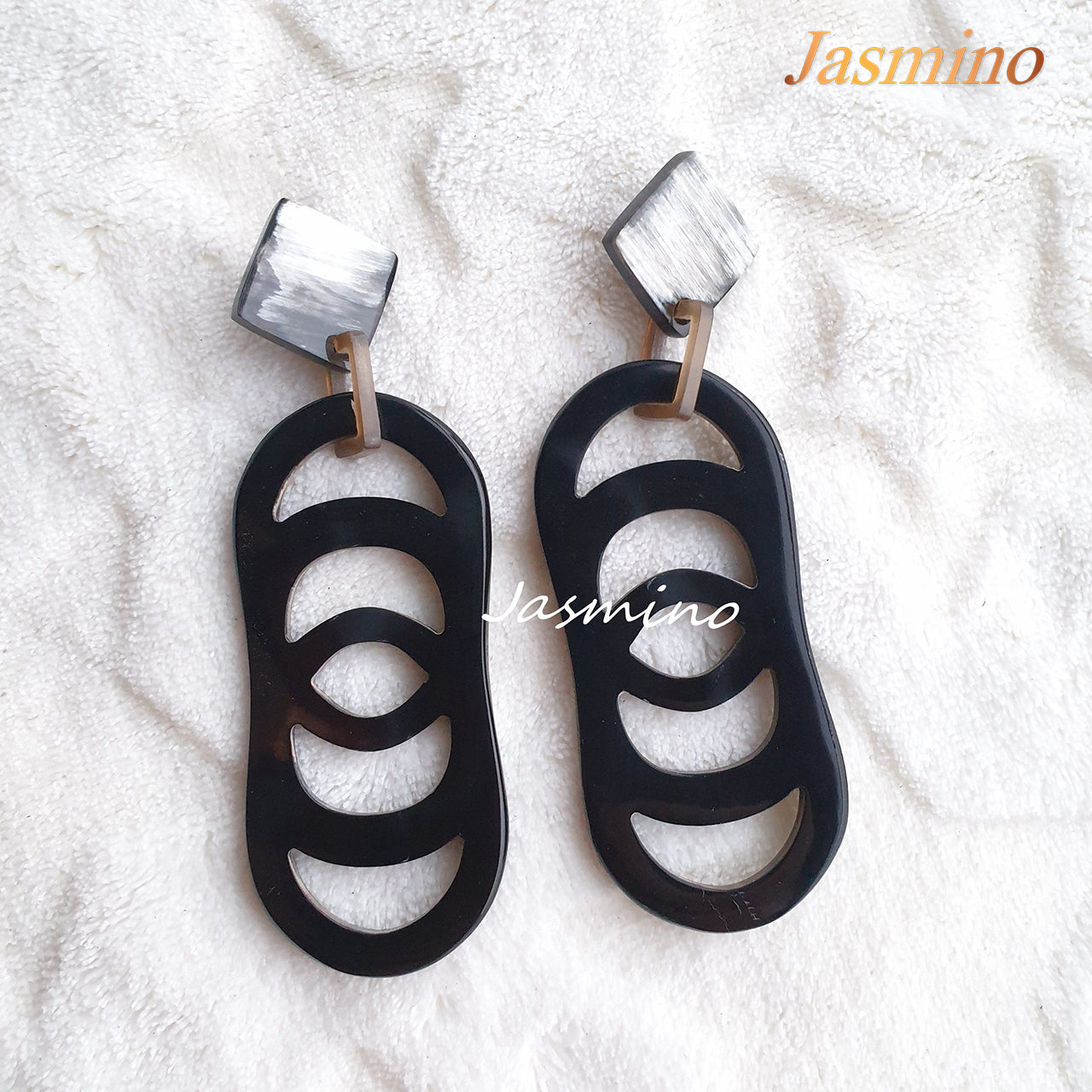 Minimalist double X-shaped oval drop earrings feature black for women gifts