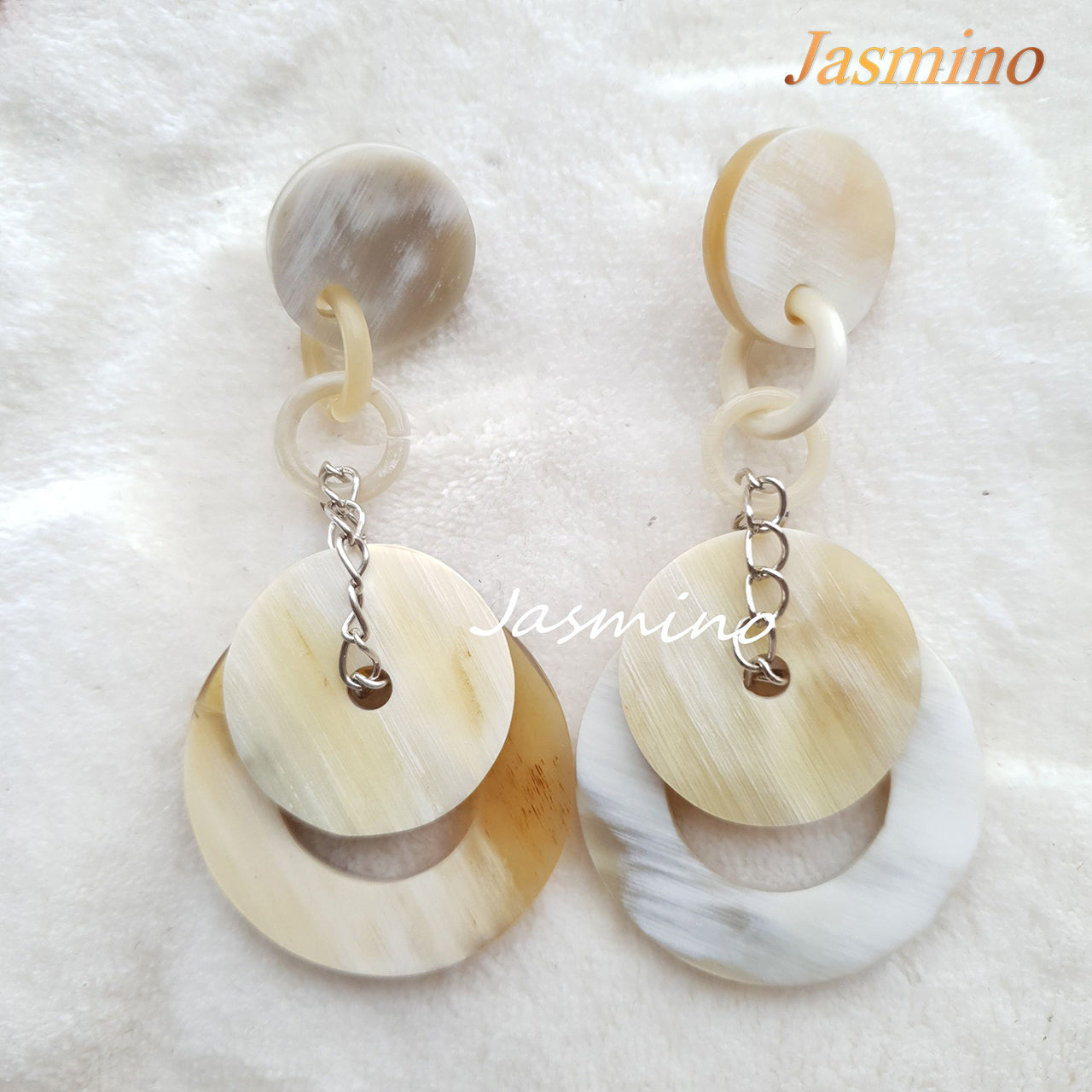 Handmade earrings feature double circle and white color for Thanksgiving and Christmas for girls 